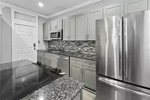 408 Armada Rd S, Venice, FL 34285 - Photo 3