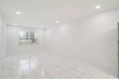 4013 Lake Bayshore Dr #107, Bradenton, FL 34205 - Photo 15