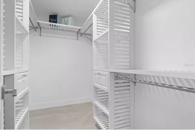 800 Benjamin Franklin Drive #505, Sarasota, FL 34236 - Photo 21