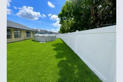 17 S Flag Drive, Kissimmee, FL 34759 - Photo 5