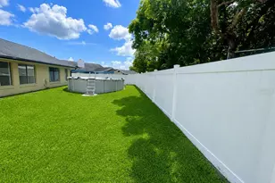 17 S Flag Dr, Kissimmee, FL 34759 - Photo 5
