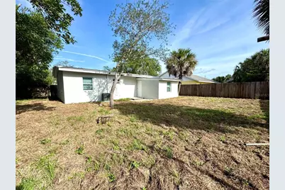 9805 N Myrtle Street, Tampa, FL 33617 - Photo 9