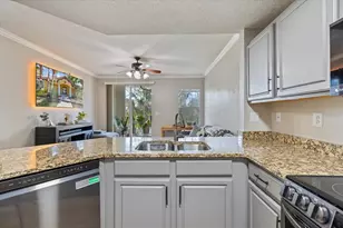 5552 Bentgrass Dr, Sarasota, FL 34235 - Photo 5