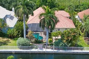 4770 Mainsail Dr, Bradenton, FL 34208 - Photo 1
