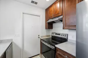 104 Chesapeake Ave, Tampa, FL 33606 - Photo 7
