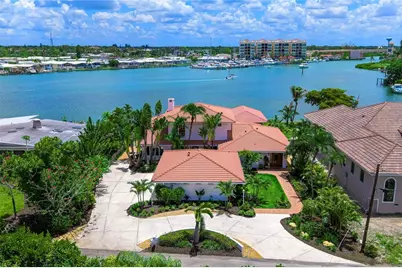 330 W Bay Drive, Venice, FL 34285 - Photo 5