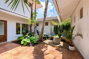 330 W Bay Dr, Venice, FL 34285 - Photo 39
