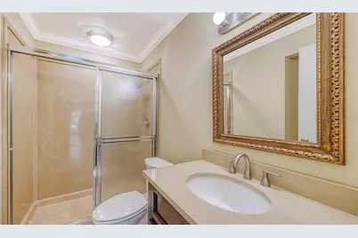 4489 Longmeadow #74, Sarasota, FL 34235 - Photo 17