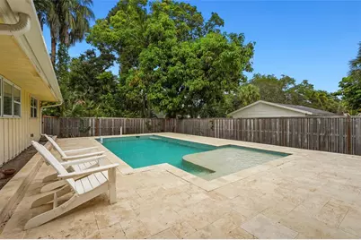 2480 Alameda Avenue, Sarasota, FL 34234 - Photo 13
