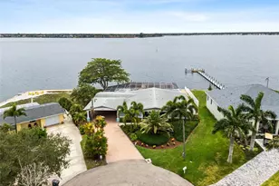 604 Poinsettia Ave, Ellenton, FL 34222 - Photo 1