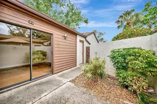 2925 Park Lake Dr, Bradenton, FL 34209 - Photo 5