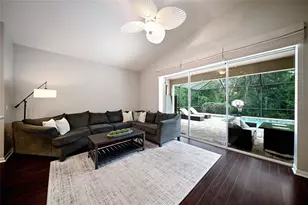 17463 New Cross Cir, Lithia, FL 33547 - Photo 15