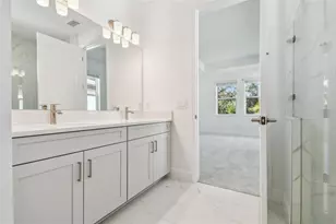 9681 Crystal Isles Cir, Sarasota, FL 34241 - Photo 23
