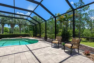 19452 Beacon Park Pl, Lakewood Ranch, FL 34202 - Photo 5