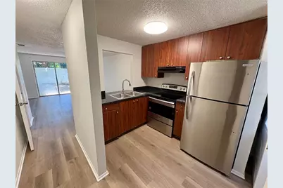 409 57th Avenue Drive E #A, Bradenton, FL 34203 - Photo 3