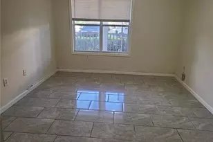 4802 51st Street W, Bradenton, FL 34210 - Photo 5