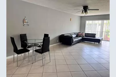 2763 Woodgate Lane #204, Sarasota, FL 34231 - Photo 13