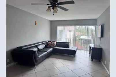 2763 Woodgate Lane #204, Sarasota, FL 34231 - Photo 15