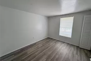 408 57th Ave Dr E, Bradenton, FL 34203 - Photo 15