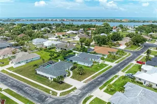 405 Bayside Ln, Nokomis, FL 34275 - Photo 67