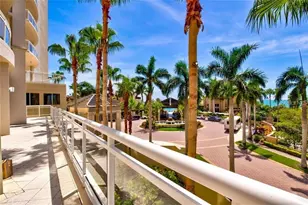 1300 Benjamin Franklin Dr, Sarasota, FL 34236 - Photo 7
