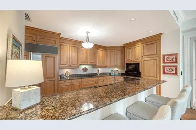 1300 Benjamin Franklin Drive #301, Sarasota, FL 34236 - Photo 19