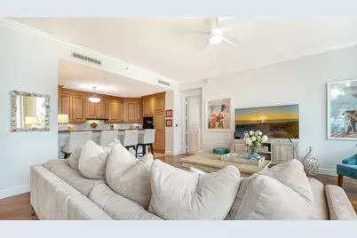 1300 Benjamin Franklin Drive #301, Sarasota, FL 34236 - Photo 21