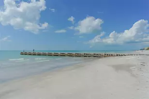 2301 Gulf of Mexico Dr, Longboat Key, FL 34228 - Photo 35