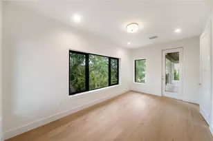 3800 Flores Ave, Sarasota, FL 34239 - Photo 57