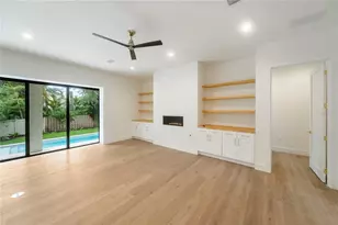 3800 Flores Ave, Sarasota, FL 34239 - Photo 71