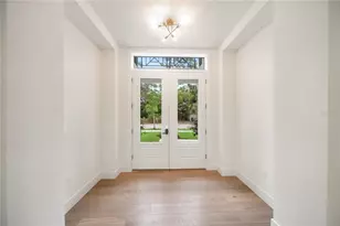 3800 Flores Ave, Sarasota, FL 34239 - Photo 27