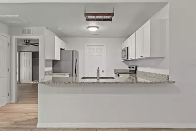 2127 Worrington Street, Sarasota, FL 34231 - Photo 3