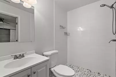 2127 Worrington Street, Sarasota, FL 34231 - Photo 5