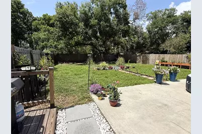 1727 31st Avenue E, Bradenton, FL 34208 - Photo 3