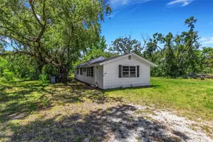 8010 Brower Dr, Bradenton, FL 34211 - Photo 3