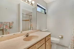 2517 Glebe Farm Close, Sarasota, FL 34235 - Photo 23