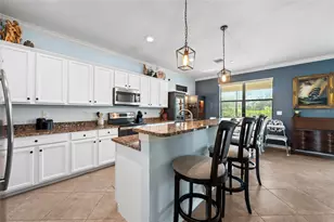 12600 Richezza Dr, Venice, FL 34293 - Photo 9