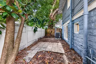 1059 5th St N, Saint Petersburg, FL 33701 - Photo 21