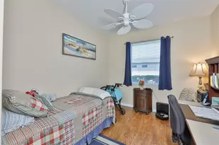 1917 Sterling Glen Ct, Sun City Center, FL 33573 - Photo 9