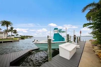 522 Bayview Drive, Bradenton Beach, FL 34217 - Photo 63
