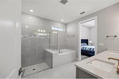 7849 Mainsail Lane, Sarasota, FL 34240 - Photo 39