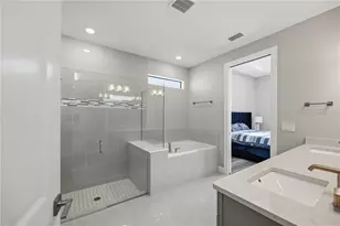 7849 Mainsail Ln, Sarasota, FL 34240 - Photo 39