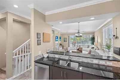 528 Forest Way, Longboat Key, FL 34228 - Photo 15