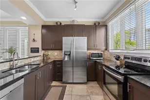 528 Forest Way, Longboat Key, FL 34228 - Photo 11