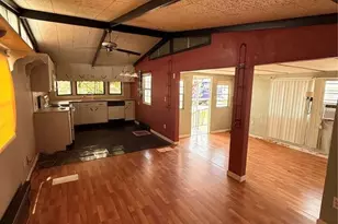 712 50th Ave Dr W, Bradenton, FL 34207 - Photo 3