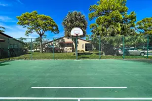 3603 Pine Point Ct, Sarasota, FL 34238 - Photo 55