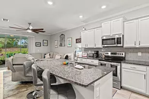 2455 Midnight Pearl Dr, Sarasota, FL 34240 - Photo 5