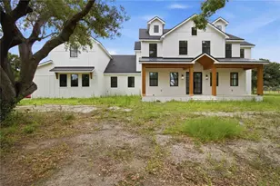 639 Oakford Rd, Sarasota, FL 34240 - Photo 5