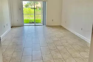 3762 Parkridge Cir, Sarasota, FL 34243 - Photo 9