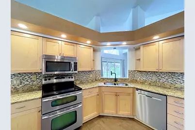 4165 Rosas Avenue #3088, Sarasota, FL 34233 - Photo 5